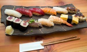 今と違います。江戸時代の寿司あれこれ
