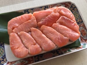 サカマレシピ【信州サーモンの簡単押し寿司】