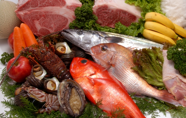 肉 VS 魚:健康の鍵を握るのはどっち?最新栄養学が語る真実